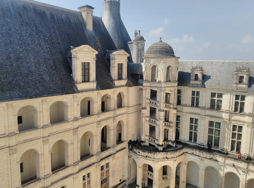 castillo - ventanas - torres