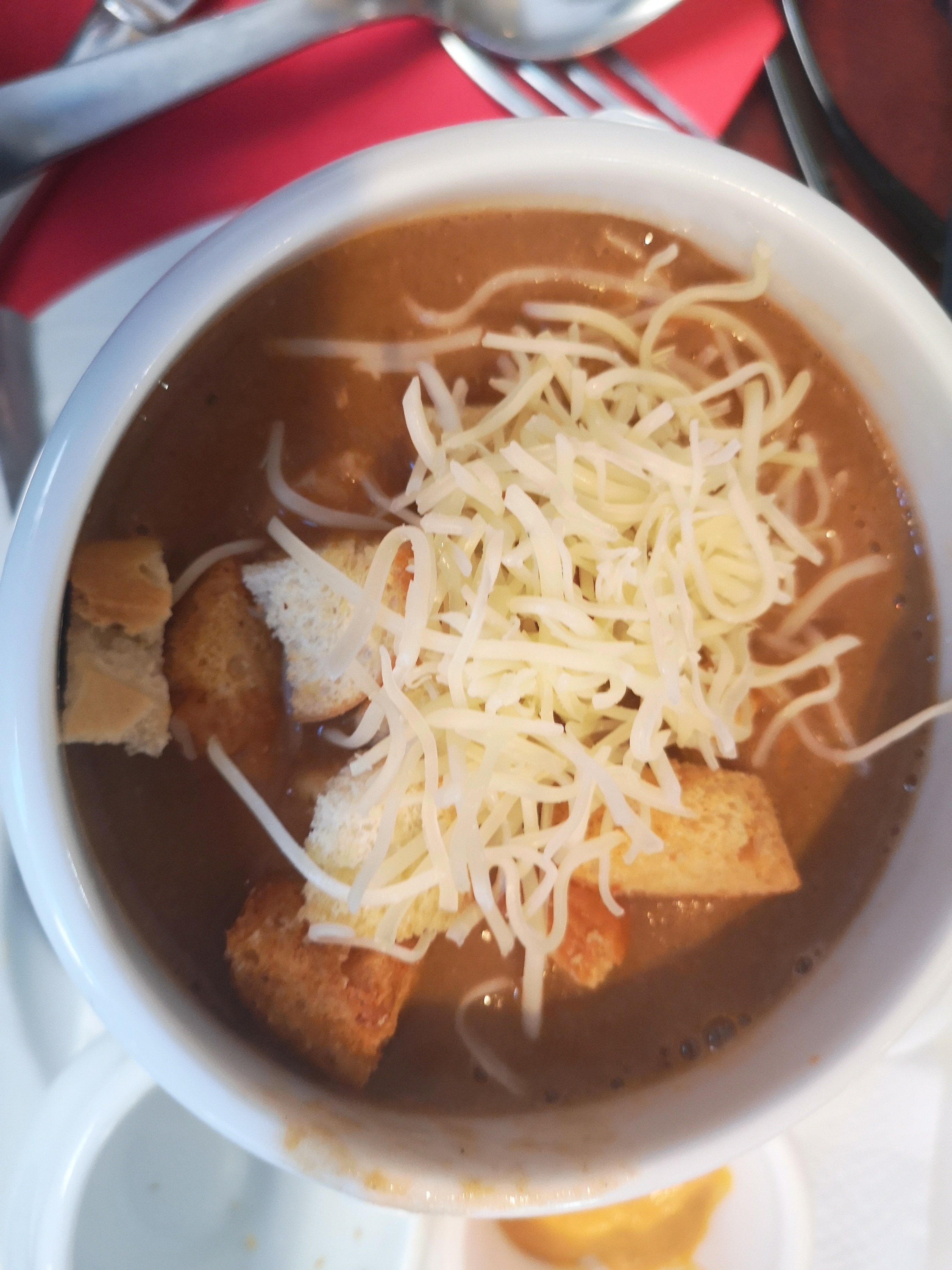 sopa - queso - pan - sopa de marisco