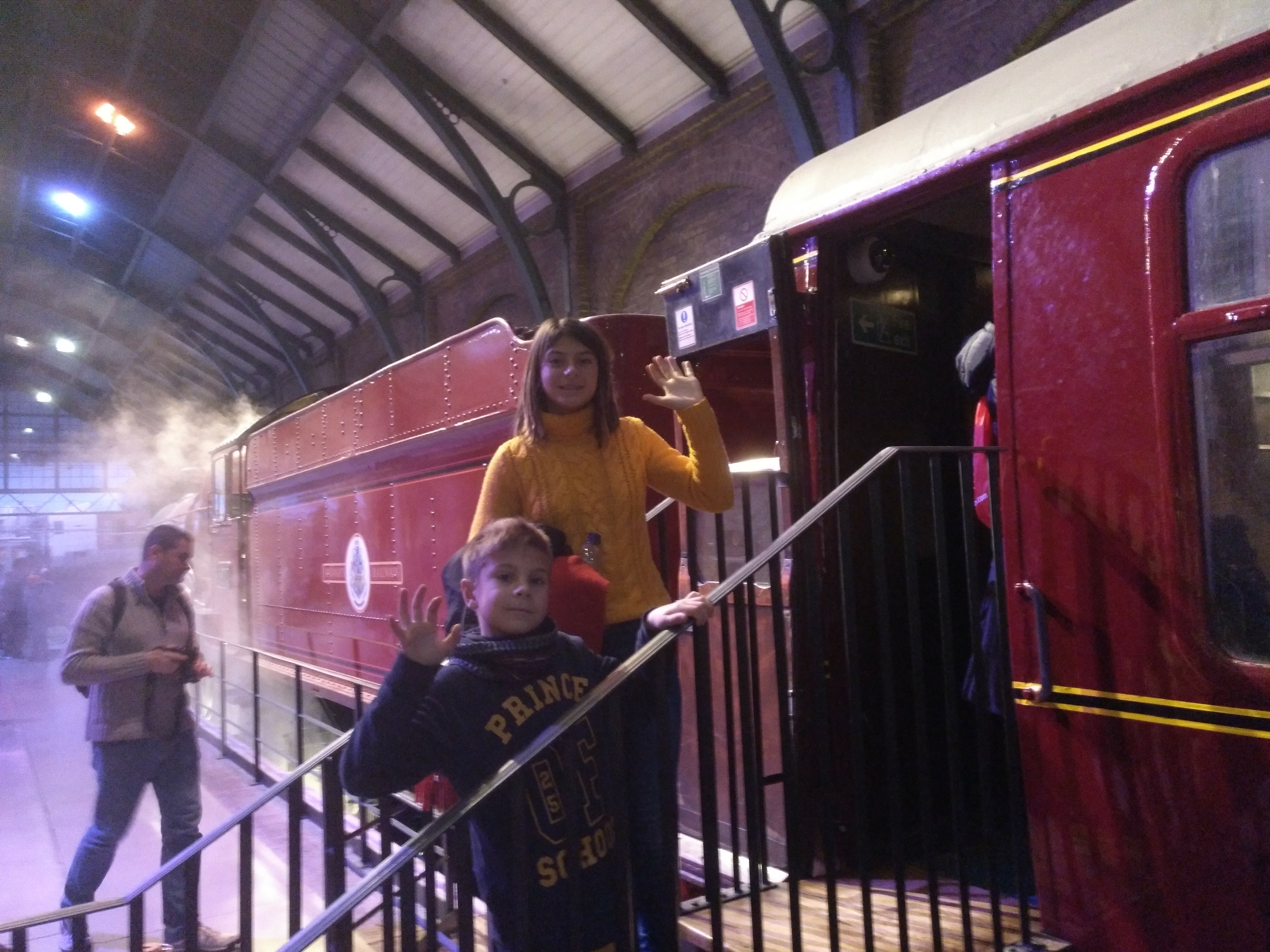 harry potter studios - tren - vapor - niños - estación